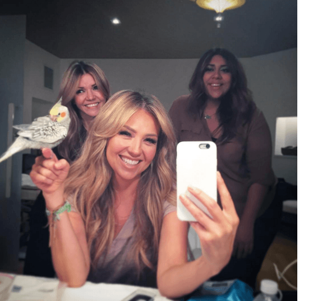 "Pajarito, pajarito", con cara lavada y sin maquillaje, pero siempre hermosa.