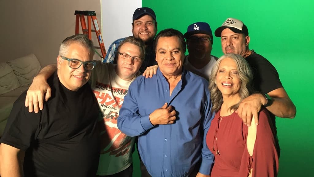 Antes de morir Juan Gabriel grabó su último video musical 'Luna'