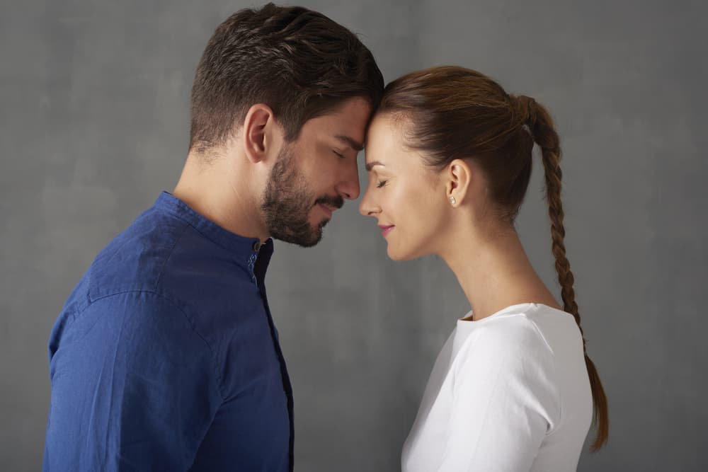 Tendrás que prestar más atención a tus sentimientos y tratar de aceptarlos, a la mejor manera taurana, con sensibilidad y elegancia.