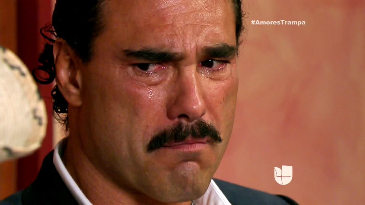 Con lágrimas en los ojos, Facundo decidió dejarlos solos para que hablaran.