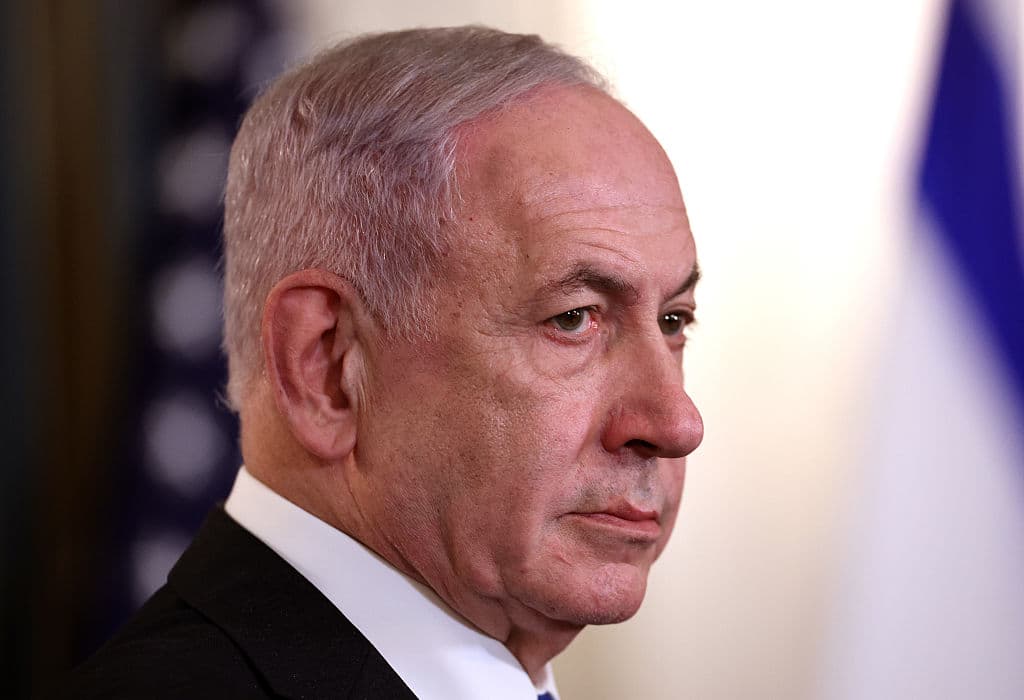 Netanyahu pide un indulto en medio de su largo juicio por corrupción en Israel