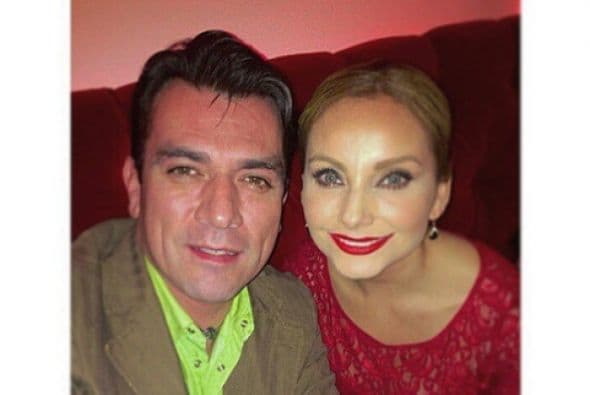 La fuente reveló a le revista TVNotas que Eli está en la octava semana de embarazo.