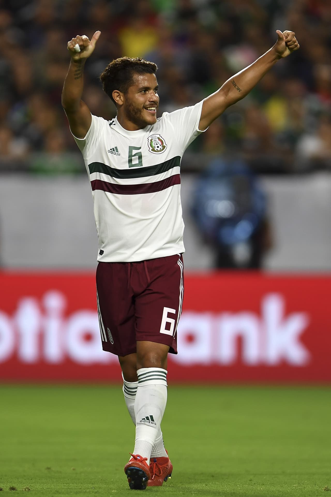 Este miércoles 13 de noviembre, se anunció la baja de Jonathan dos Santos para los partidos de Concacaf Nationa League frente a Panamá y Bermudas gracias a que sufrió una lesión en el músculo abductor derecho, Carlos Rodríguez del Monterrey será su relevo.