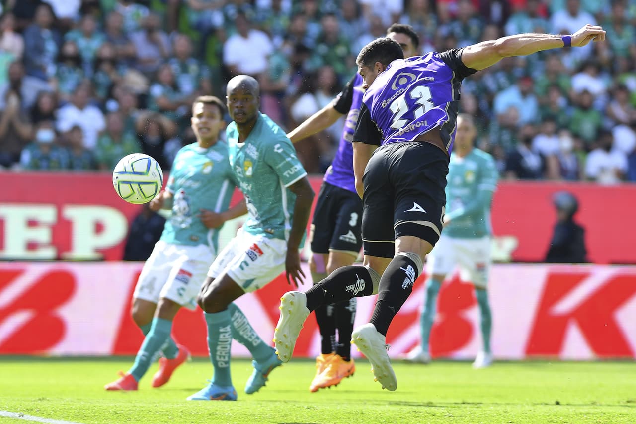 León lleva 8 goles en contra en tan solo dos partidos, mientras que Mazatlán sumó su segunda victoria consecutiva para llegar a 9 puntos y ocupar la novena posición de la tabla.