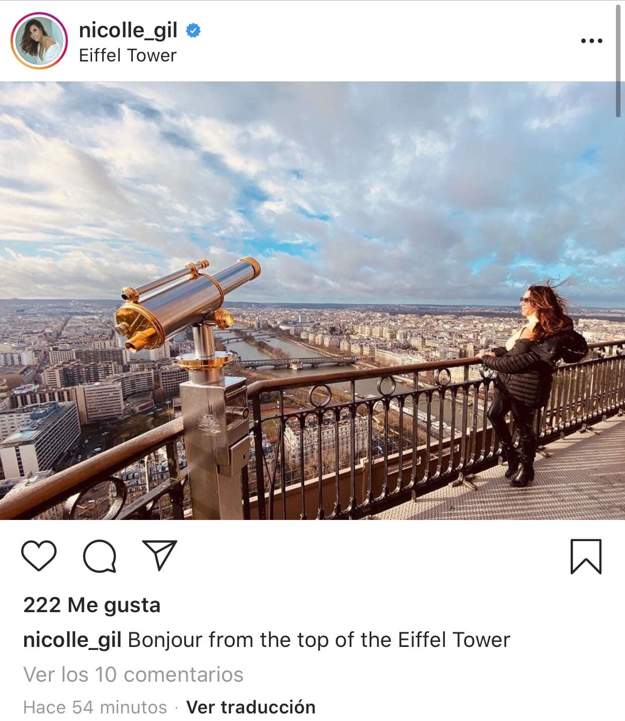 Al parecer, en esta ocasión 
<b><a href="https://www.univision.com/programas/novelas/mira-como-han-crecido-los-hijos-del-actor-julian-gil" target="_blank">Nicolle Gil</a></b> no acompañó a su padre en el viaje, pues todo parece indicar que se encuentra en París, ya que este viernes 17 de enero compartió en sus redes está foto en la Torre Eiffel.