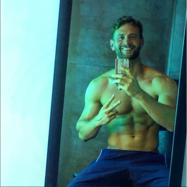 Rafael Nieves nació hace 30 años en Hermosillo, México y está comenzando su carrera como actor y ve una excelente oportunidad en 'Sólo para mujeres'.