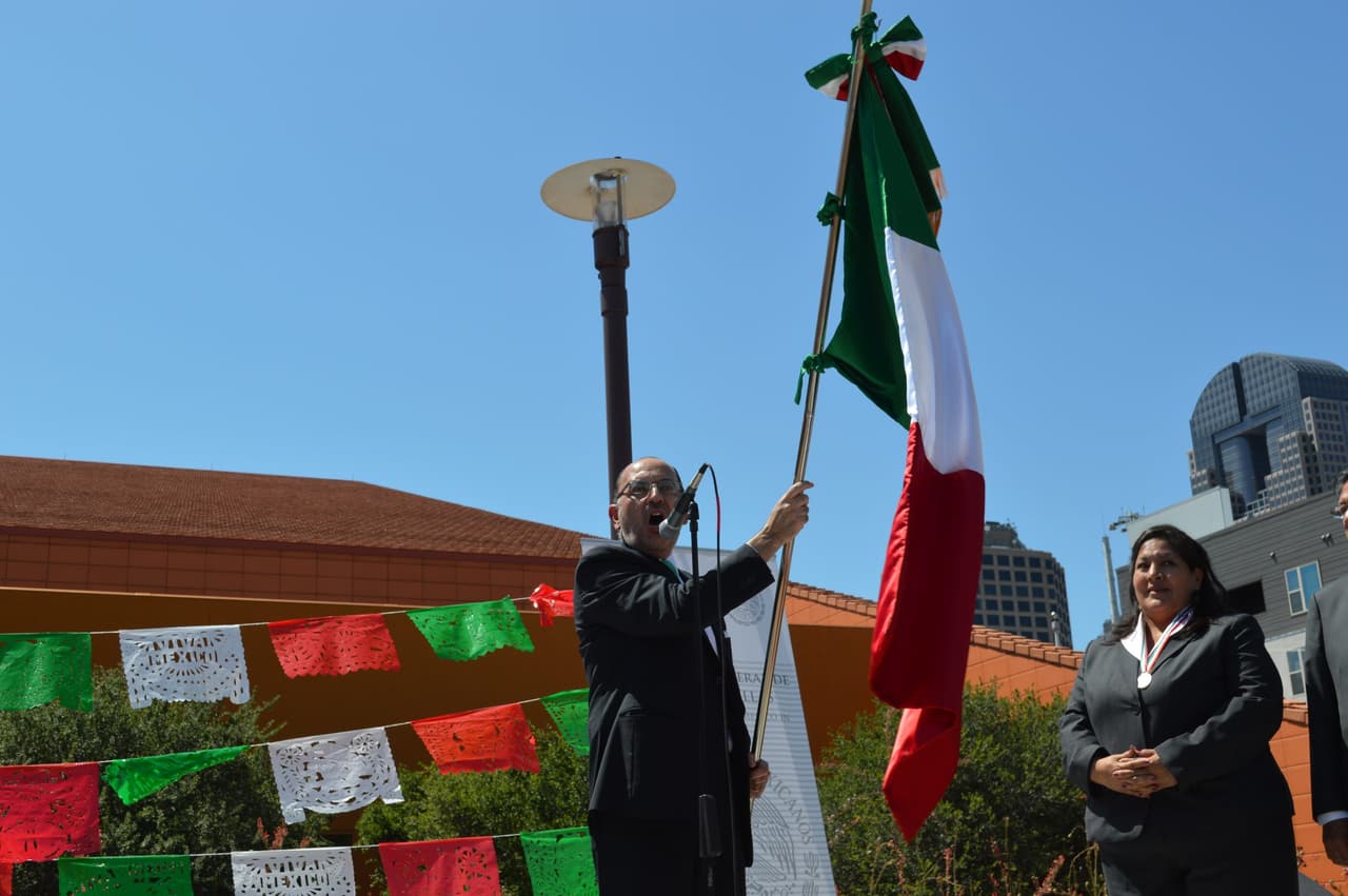José Octavio Tripp, Cónsul de México en Dallas