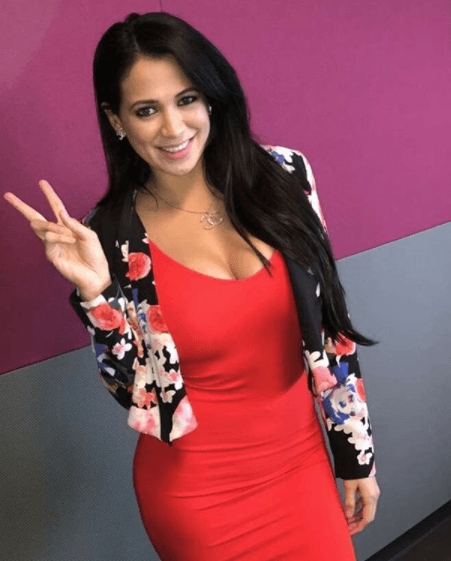 Recientemente, en febrero, cumplió su primer año al lado de El Bueno y El Feo.