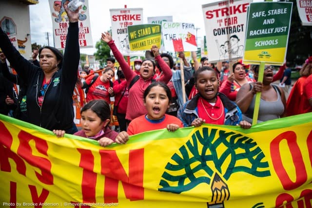 Huelga de maestros en Oakland continúa este lunes: ¿hasta cuándo habrá clases?