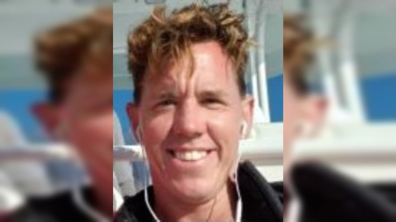 El cadáver de un hombre es encontrado junto a su motocicleta 400 pies por debajo del Gran Cañón