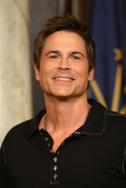 En 1988 surgió una cinta donde tenía sexo con dos chicas, una de ellas menor de edad. Por ello, el actor enfrentó cargos y su carrera como galán ochentero fue dañada - aunque ahora sigue muy popular en Hollywood como si nada hubiera pasado. Mira aquí los videos más chismosos.