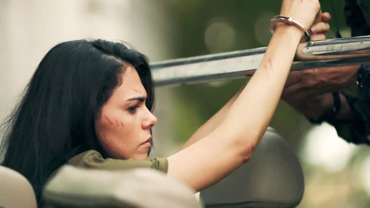 A como diera lugar quería retenerla a su lado pasara lo que pasara.