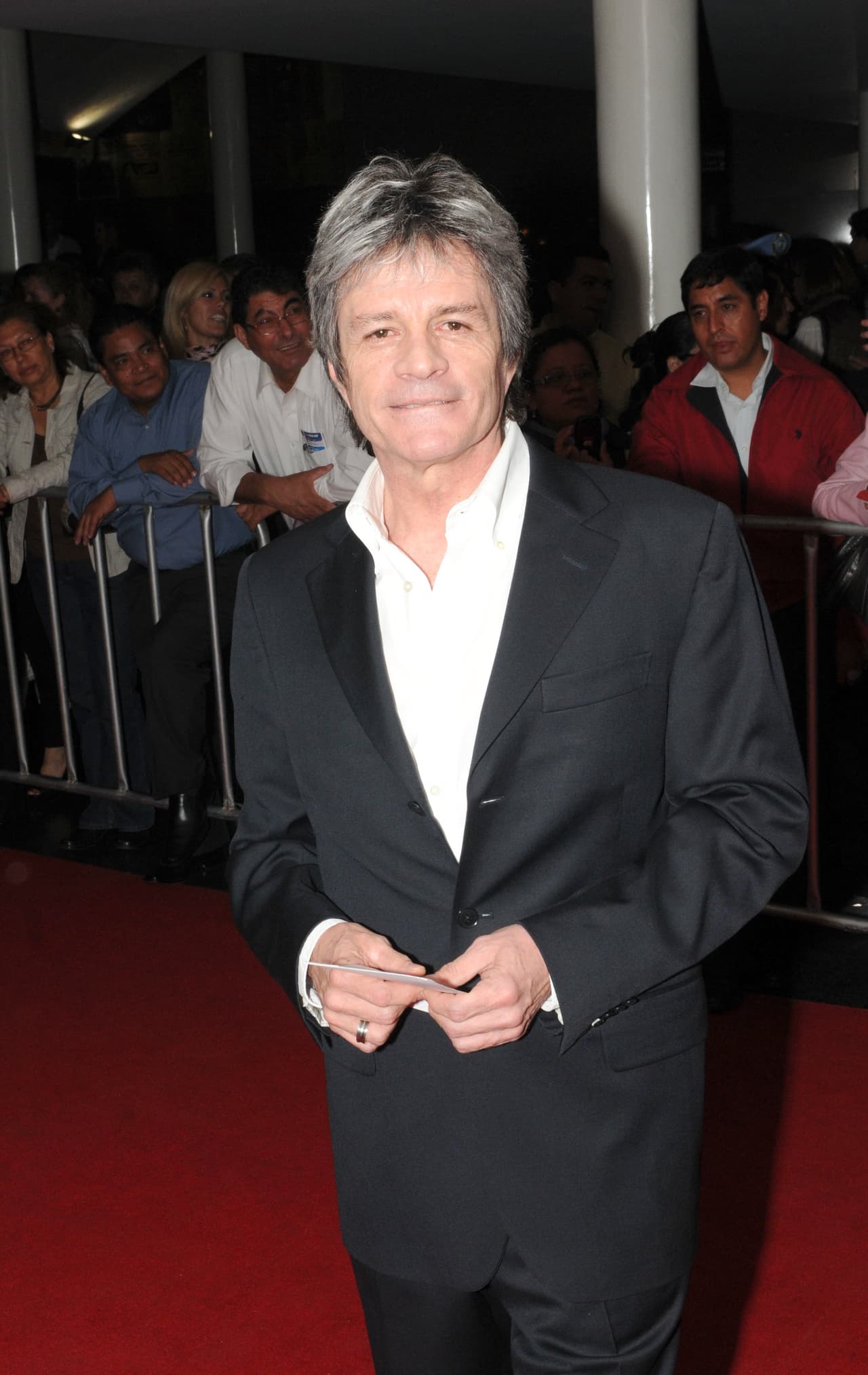 Por su parte, en ese entonces, Teresa señaló: "Siempre hubo una amistad bonita, yo estaba un poco jovencita. Lo que pasa es que el señor me daba como miedito, me imponía y yo corría casi casi".