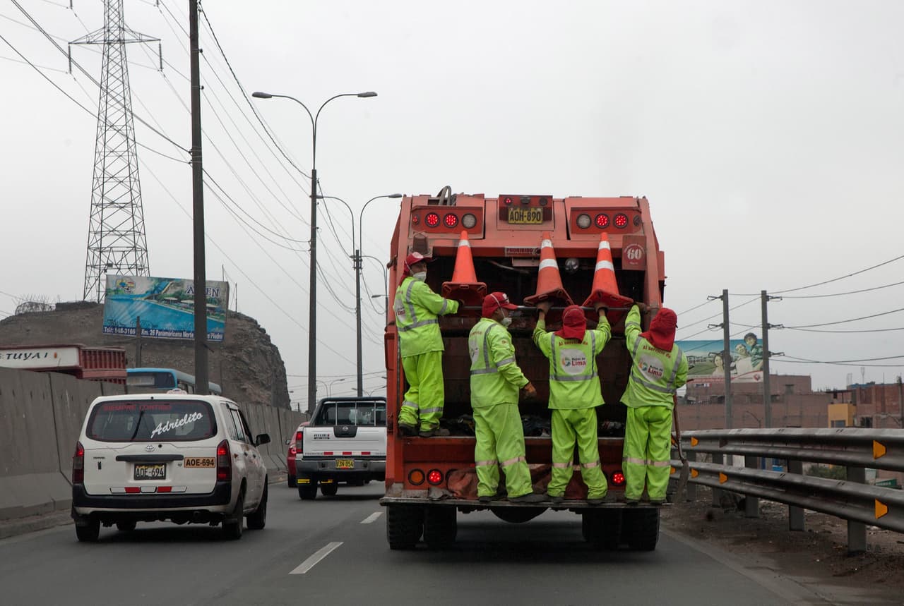Lima implementa restricción vehicular por Panamericanos