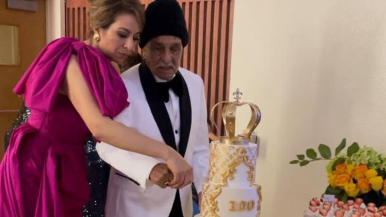 A pesar de bromear sobre la muerte, sabe que el día llegará, pero sigue creando momentos y disfrutando de la vida al máximo.