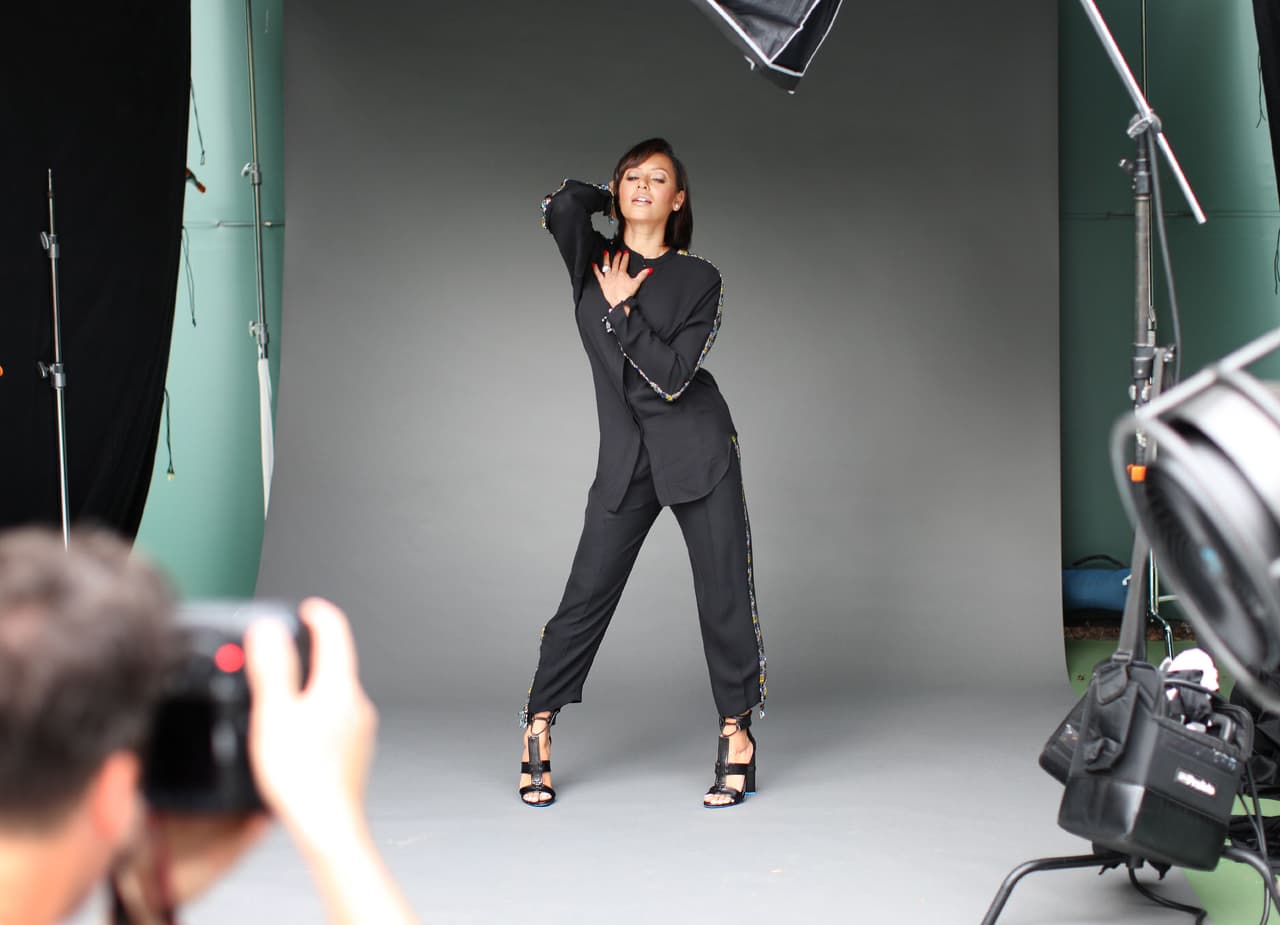 Recientemente protagonizó una sesión de fotos, en donde dejó claro que aún tiene esa chispa de Spice Girl.