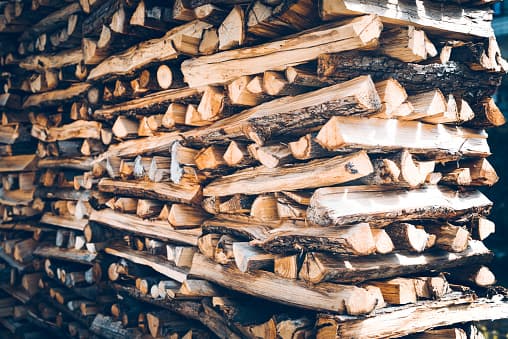 La ciudad y el Servicio Forestal de EE. UU. Organizarán regalarán leña el 
<b>12 y 13 de diciembre,</b> de 
<b>8 am a 4 pm</b>. 
<br>