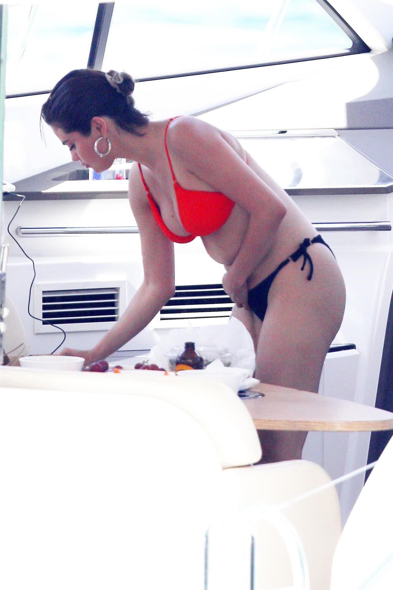 Gómez exhibió por primera vez sus cicatrices en diciembre del año pasado, en México, donde pasó sus vacaciones junto a familiares y amigos.