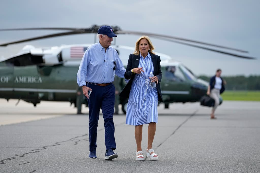 La primera dama Jill Biden da positivo a covid-19: experimenta síntomas leves