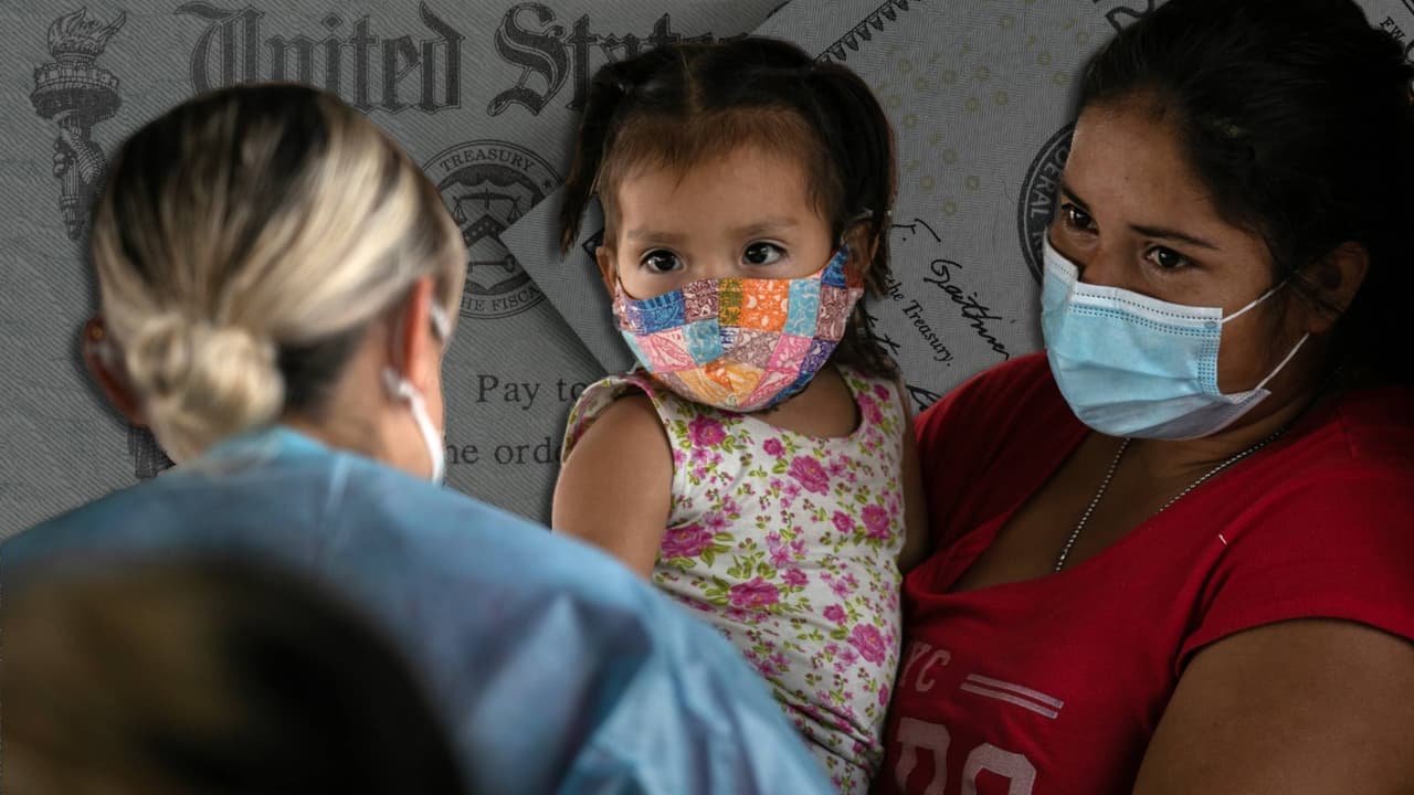 En enero de 2022, el IRS enviará la Carta 6419 con el monto total de los pagos por adelantado del Crédito tributario por hijos que los contribuyentes recibieron en 2021. Las personas deben conservar esta y cualquier otra carta del IRS acerca de los pagos por adelantado del crédito tributario por hijos con sus archivos tributarios.
<br>
<br>“Todas esas cartas que llegaron tanto a las personas que recibieron los Pagos de Impacto Económico como a aquellas familias que recibieron los pagos adelantados del Crédito Tributario por Hijo, necesitan tener esas cartas a la mano en la carpeta donde están reuniendo toda esa información para que el próximo año se la presenten al profesional de impuestos”, dijo Irma Treviño, vocera del IRS.