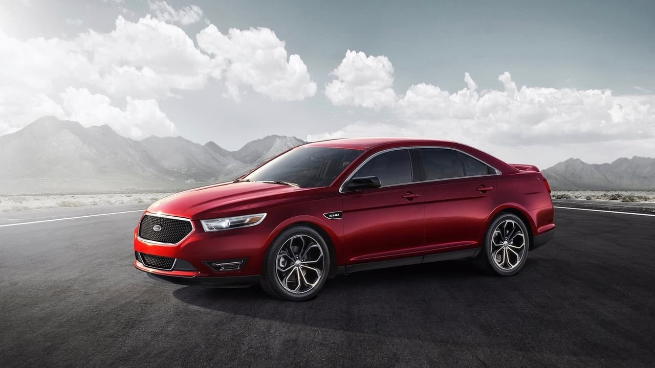 <h3 class="cms-h3-H3">18. Ford (45 puntos)</h3>
<br>Ford es la marca estadounidense que mostró el mayor índice de confiabilidad en el estudio. Aún así su confiabilidad estuvo muy cerca del promedio, perdiendo 3 puestos en relación al año anterior. El 
<b>Ford Fusion</b> que consistentemente había mostrado una confiabilidad superior al promedio cayó por debajo del mismo. Sin embargo el 
<b>Ford Taurus</b>, el modelo más viejo de la alineación del óvalo azul, mostró una confiabilidad muy superior al promedio, una excelente noticia para los departamentos de policía en todo el país. 
<br>Modelo más confiable:
<b> Ford Taurus</b>
<br>Modelo menos confiable: 
<b>Ford Mustang</b>