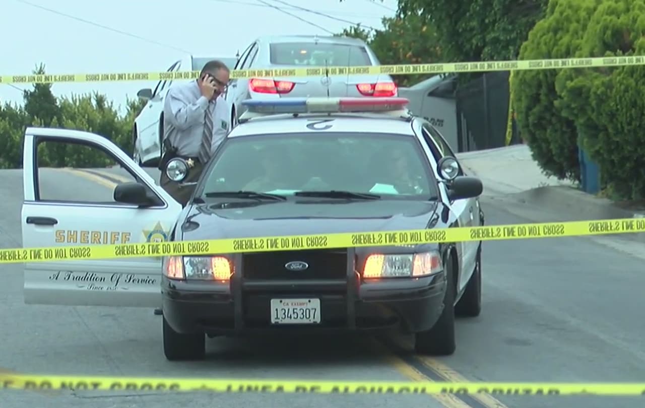 Mujer fue víctima de brutal ataque con martillo en el este de Los Ángeles