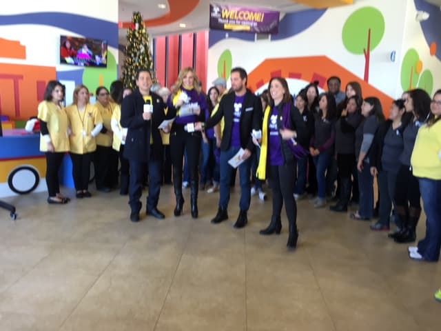 Estrellas como Mane de la Parra, Marjorie de Sousa, Alejandro Chabán y Arantxa Loizaga, el talento Univision San Antonio y miembros de la comunidad se dieron cita en el CRIT San Antonio para apoyar la causa del Teletón USA y, así, ayudar a que más niños continúen recibiendo terapias que cambien su vida.