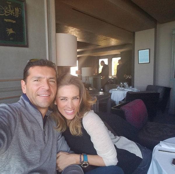 <b><a href="http://www.univision.com/temas/jacqueline-bracamontes">Jacqueline Bracamontes</a></b> no puede estar más feliz, pues el primero de octubre cumplió 6 años de hermoso matrimonio junto a Martín Fuentes, con quien ha formado una familia de ensueño.