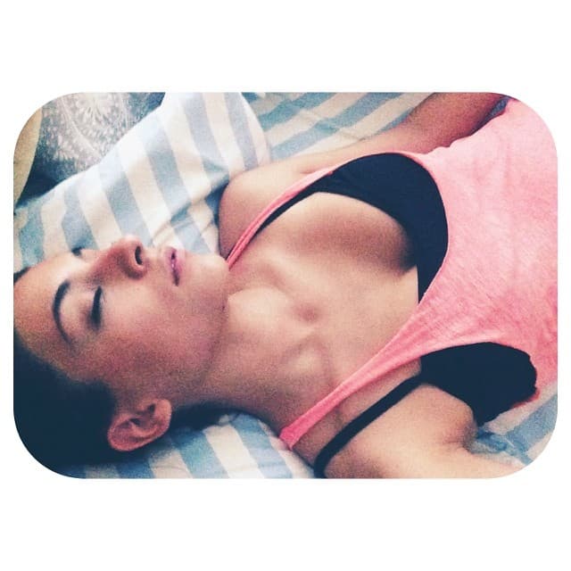 ¡Ahhh! Y qué decir de su cuerpazo, ¡está de 10!