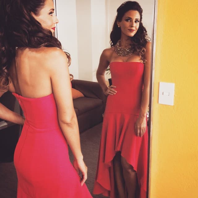 ¡Wow! Se roba todas las miradas en cada lugar que visita.