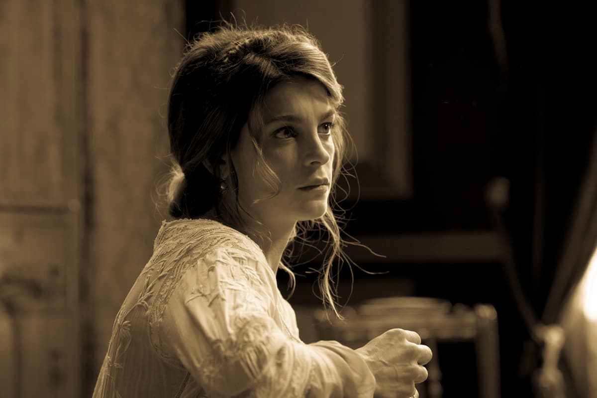 Al parecer Irene Azuela es una de las actrices consentidas del equipo de producción de "El Hotel de los Secretos".