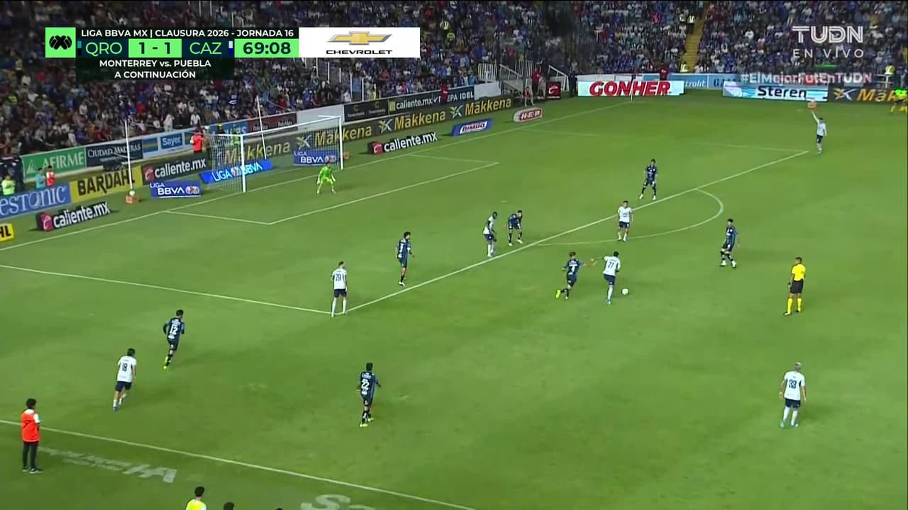 ¡TIRO ATAJADO! disparo por Santiago Homenchenko.