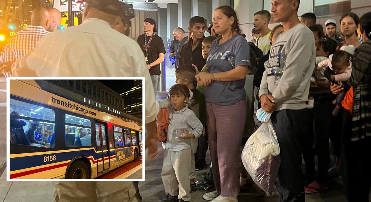 “Ha sido una travesía dura”: llega a Chicago el primer grupo de migrantes enviados desde Texas