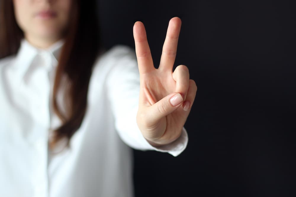 <b>¿Cómo influye este número en nuestros números personales?</b>
<br>Para efectuar este cálculo lo único que se requiere es tu número de nacimiento que no es más que tu día de nacimiento reducido a un solo dígito.