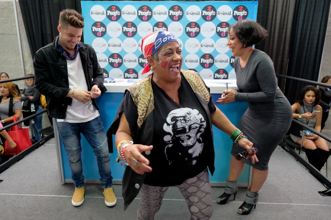 Una fan puertorriqueña puso a gozar a William Valdés y a Selenis Leyva, la actriz que interpreta a 'Gloria Mendoza' en la serie de Netflix "Orange is the New Black".