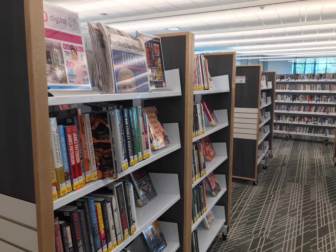 <b><a href="https://dallaslibrary.librarymarket.com/events/hispanic-heritage-month-2021" target="_blank">Programas de Arte y Cultura en la Biblioteca de Dallas:</a></b> Durante el mes de la Herencia Hispana la Biblioteca de Dallas ofrecerá distintos programas de enriquecimiento cultural para celebrar y destacar la historia y los logros de la comunidad hispana. Los programas y eventos son para todas las edades y se ofrecen en persona y en línea. 
<a href="https://dallaslibrary.librarymarket.com/events/hispanic-heritage-month-2021" target="_blank">Ingrese aquí</a> para ver los horarios y ubicación. 
<br>
<br>