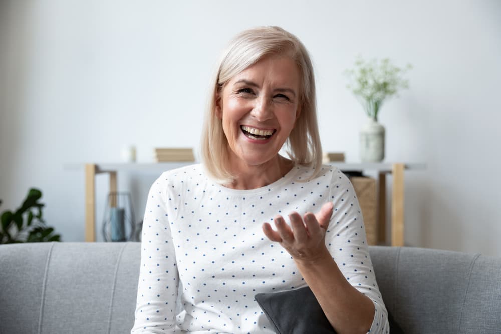 Te sientes con valentía para encontrar las palabras que te ayudarán a salir de cualquier trance difícil.