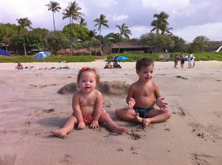 Sofía y su hermano Joaquín son inseparables.