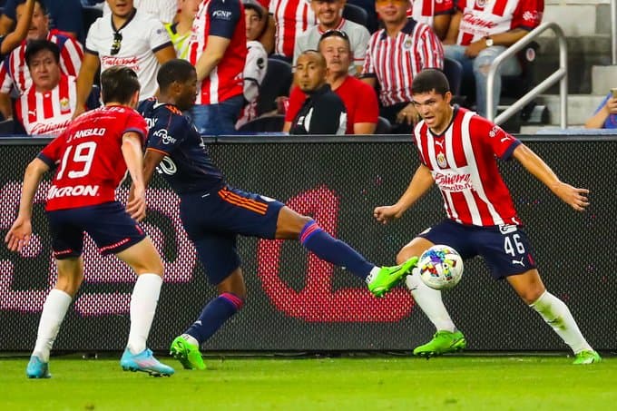 Chivas perdió su segundo partido en la Leagues Cup Showcase 2022, esta vez ante Cincinnati FC a pesar de haber iniciado ganando con gol de Pavel Pérez a los 20 minutos.