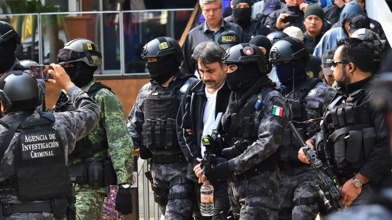 México extradita a la mano derecha de 'El Chapo' Guzmán