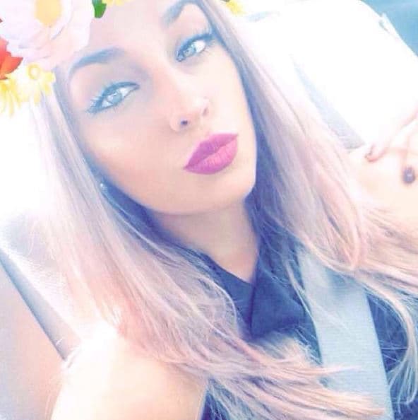 Sheniel conquista con sus ojos y mirada cautivadora.