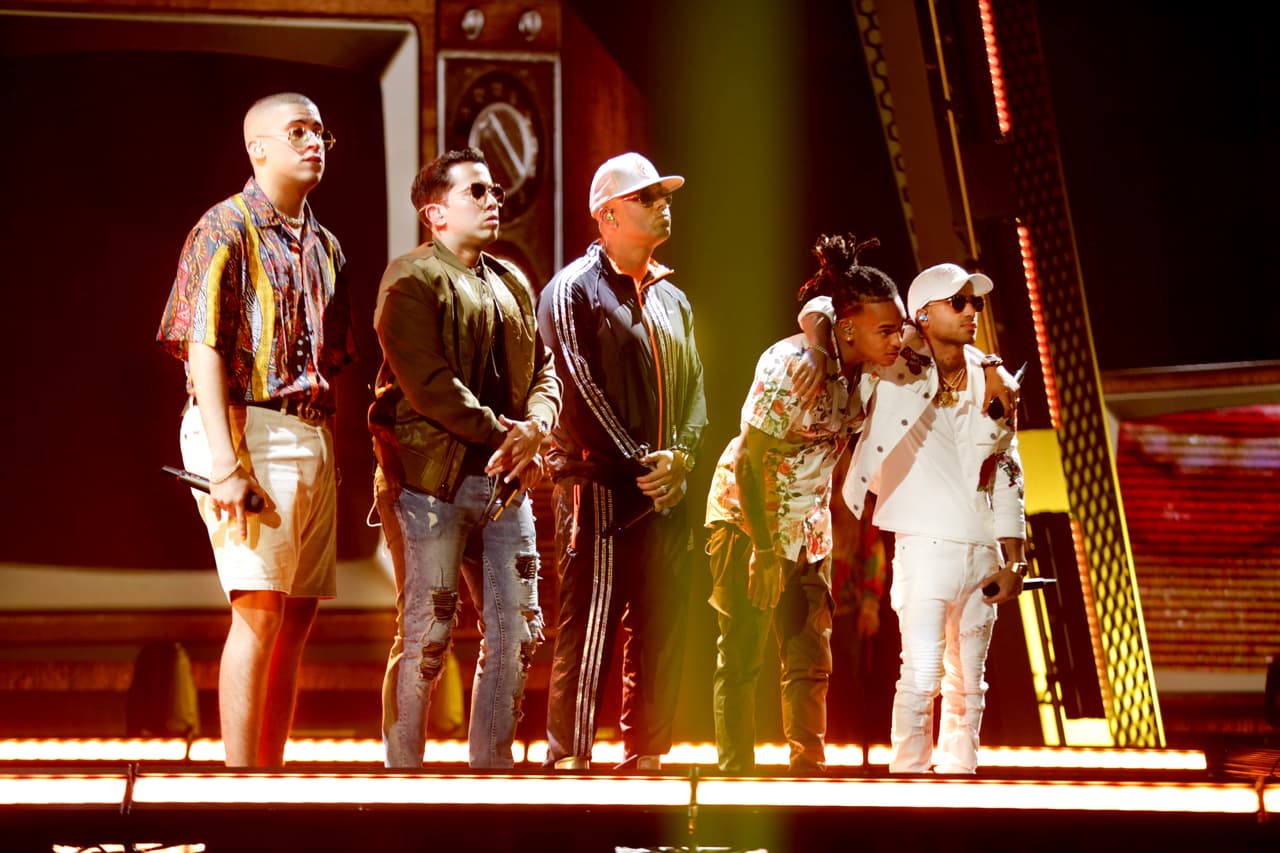 Bad Bunny, De la Ghetto, Wisin, Ozuna y Arcángel se apoderaron del Watsco Center.