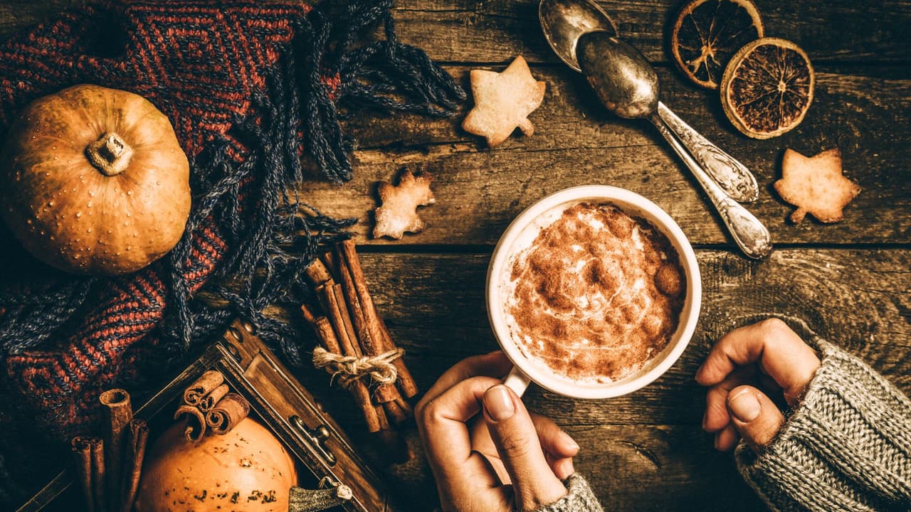 Cómo hacer pumpkin spice casero, la mezcla de especias que se pone de moda cada otoño