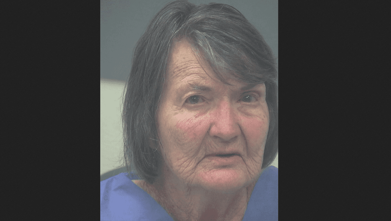 Ramona Maxine Lund, sospechosa de asesinato de su marido Joseph Lund.