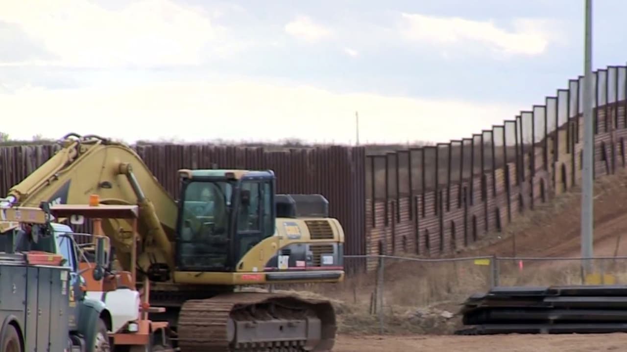 Inicia la construcción de un nuevo tramo del muro fronterizo en un sector de Arizona