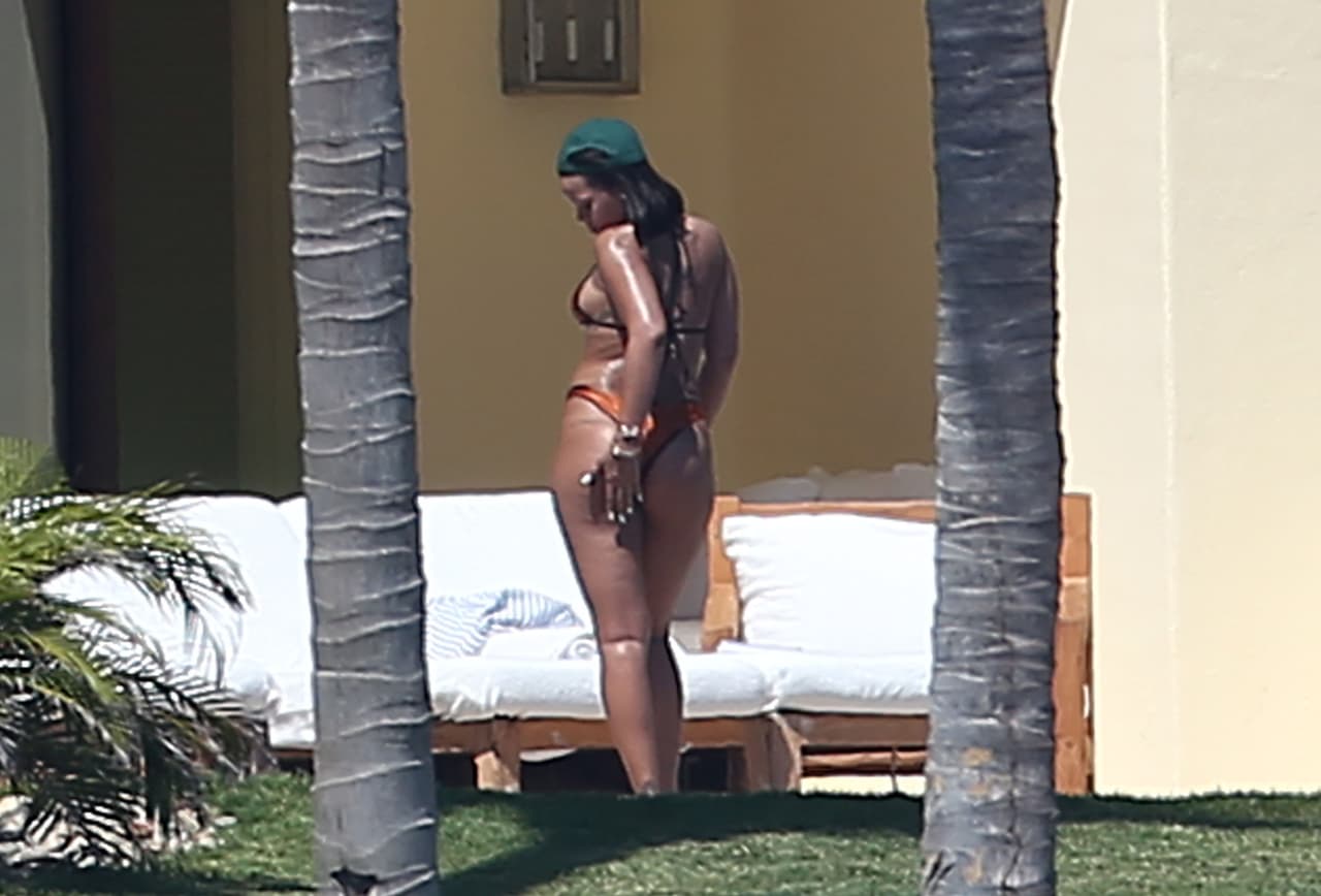 Rihanna pasó unos días de descanso en Casa Aramara, un condominio de lujo en Puerto Vallarta, México.
