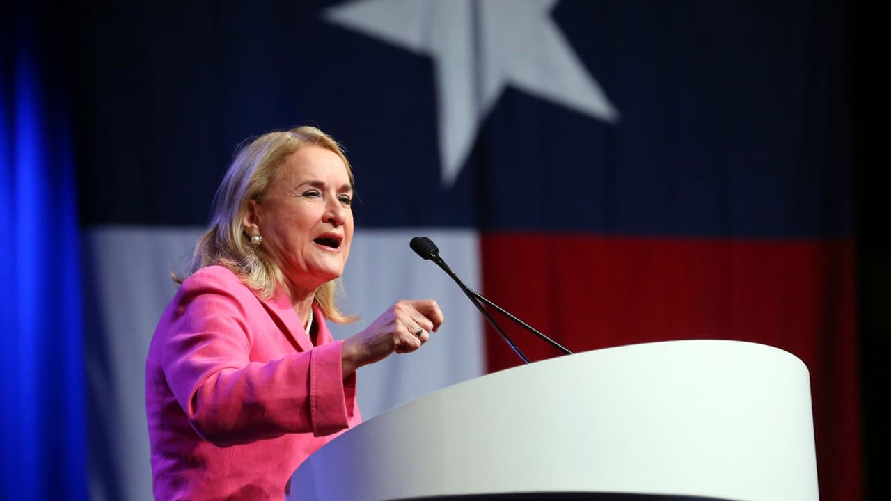 <h2 class="cms-H2-H2">Sylvia García, demócrata, representante del distrito 29</h2>
<br>
<br>"La violencia de cualquier tipo nunca es aceptable. Estoy orando por el expresidente Trump y su recuperación."