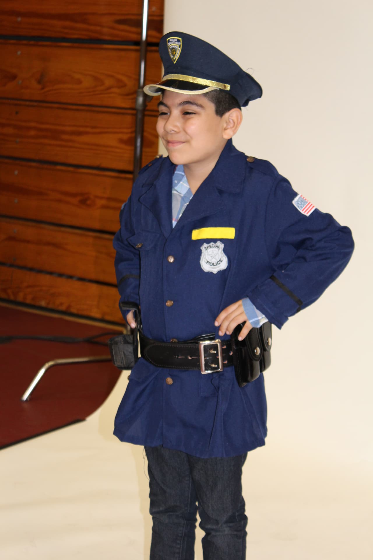 Niñas y niños del sur de California tomaron parte en el jardín de lectura, la zona de visualización y recibieron libros gratuitos en la Feria de Educación.