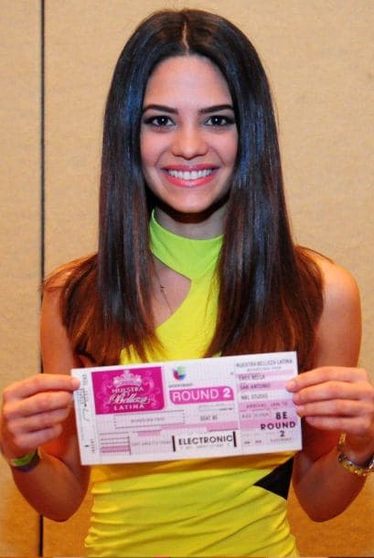 Esta cubana se caracteriza por su deseo de superación y talento para la actuación. Alina hará todo lo que este a su alcance para ganarse el cariño del público y llegar hasta la gran final.