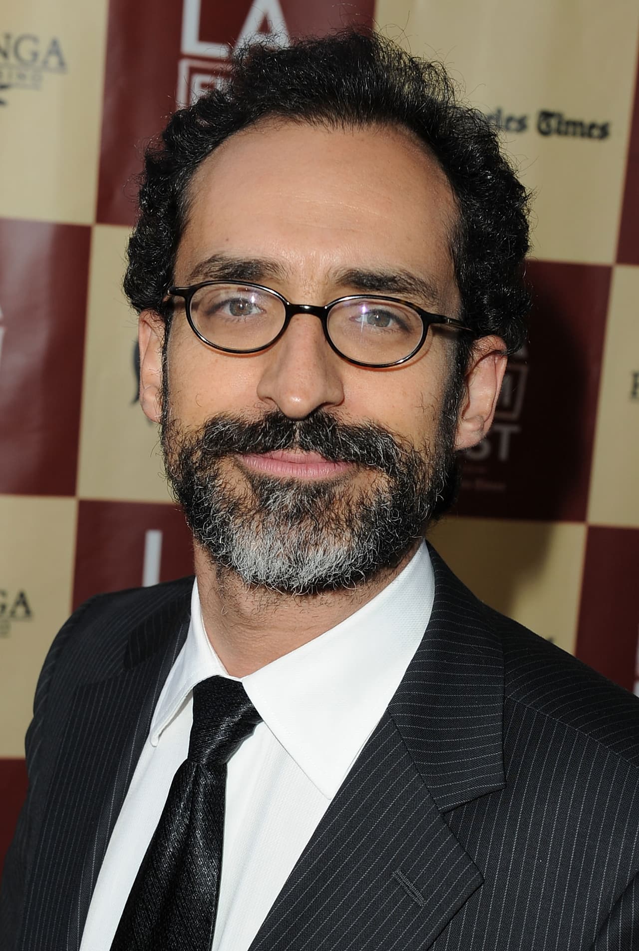 El pasado 26 de marzo la cuenta de Twitter @MeTooCineMexicano hizo una denuncia anónima que 
<b>acusaba al actor Bruno Bichir de haber abusado sexualmente </b>de una persona de 19 años.